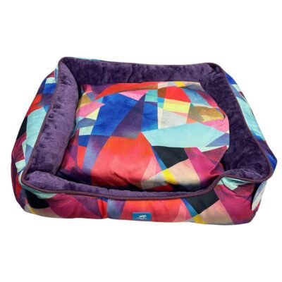 Cama Animal Planet Violeta Con Diseño 60X50X16 Cm