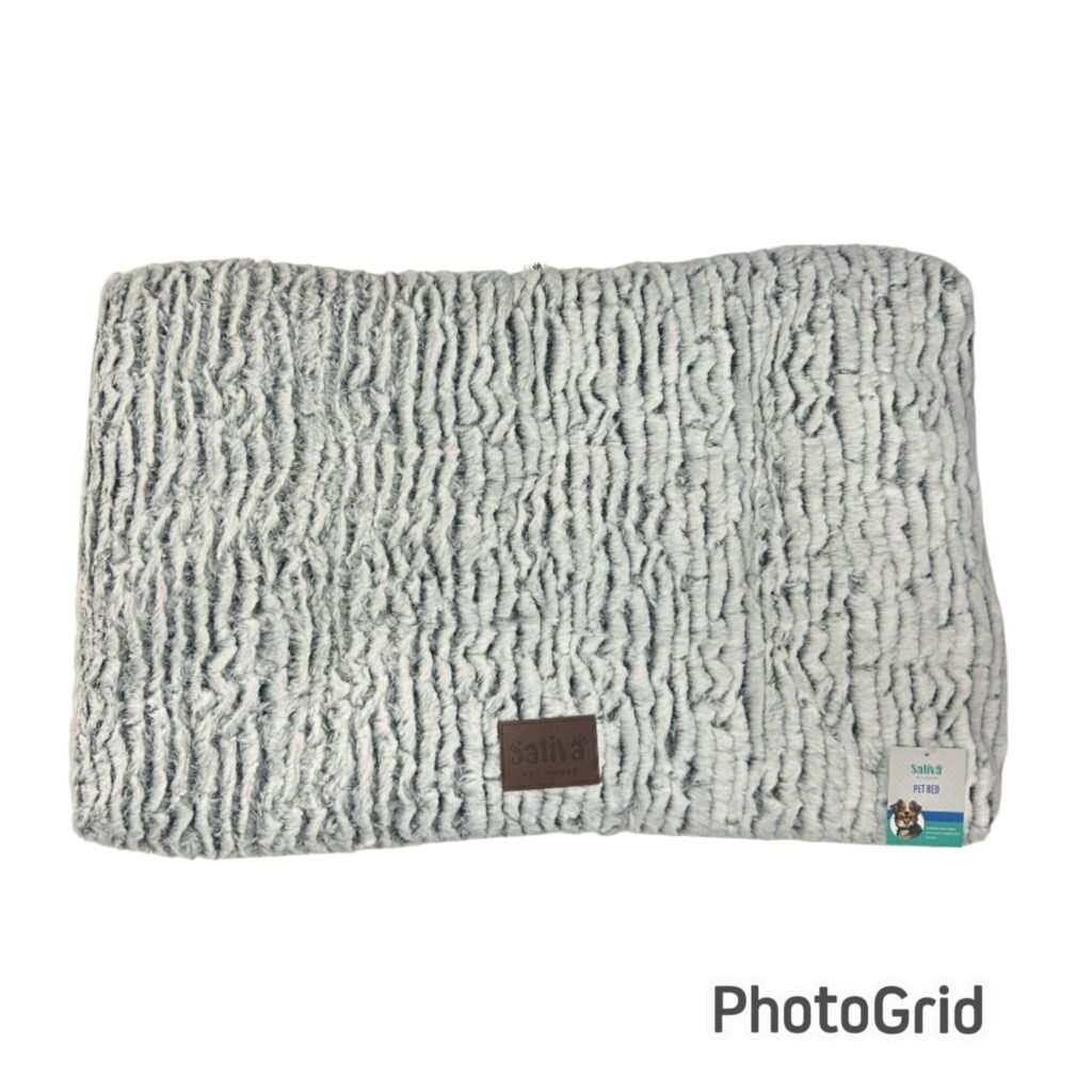 Almohadon En Guata Siliconada Super Suave 91x56x7 Cm. Color Gris Para Perros